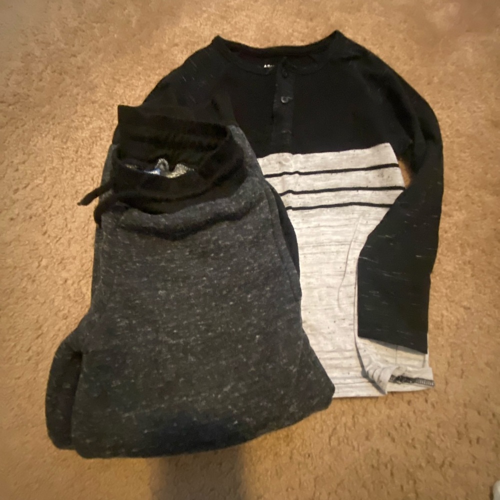 Boys size 8 Arizona brand outfit